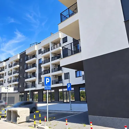 Apartamento Aeria 5 Min Walk To Airport Sarajevo