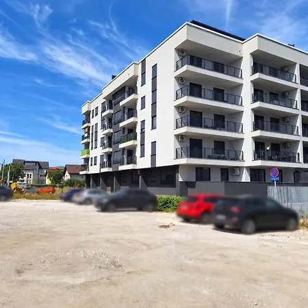 Aeria 5 Min Walk To Airport Apartamento